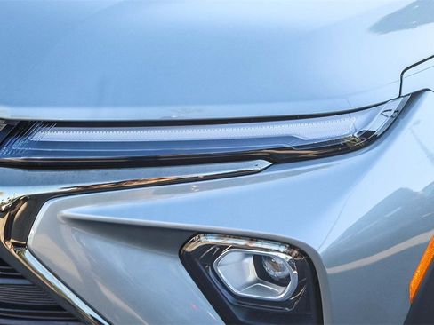 Used 2025 Chevrolet TrailBlazer ACTIV w/ Driver Confidence Package image 8