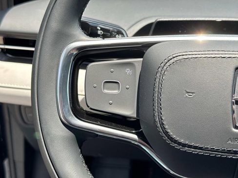 New 2025 Lincoln Nautilus Premier w/ Equipment Group 102A image 26