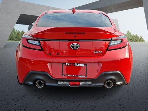 Certified 2024 Toyota GR86 Premium image 5