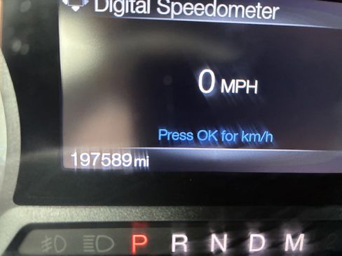 Used 2015 Ford Expedition XLT AWD/4WD image 8
