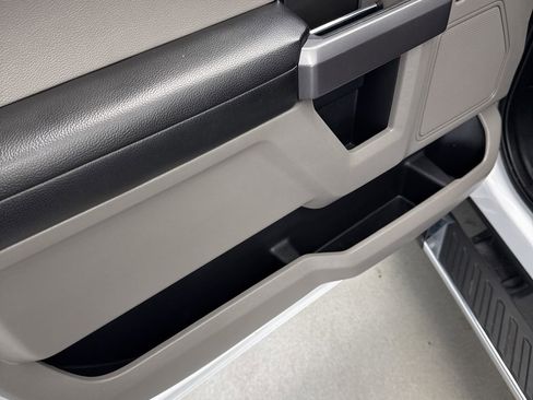 Used 2019 Ford F150 XLT w/ Equipment Group 302A Luxury image 16