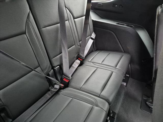 Used 2024 Chevrolet Tahoe Z71 w/ Luxury Package AWD/4WD image 20