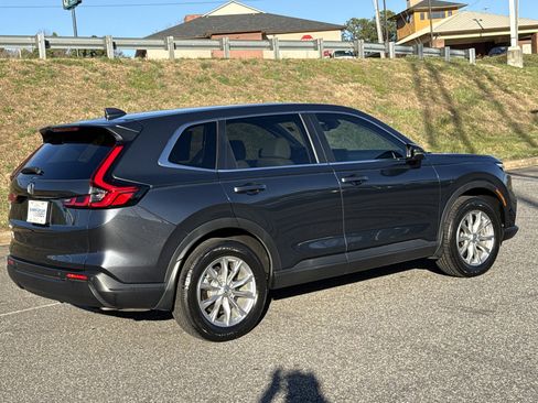 Certified 2023 Honda CR-V EX-L image 10