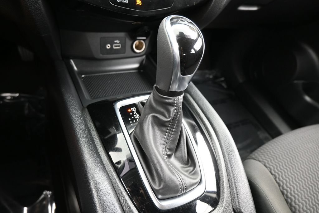 Used 2021 Nissan Rogue Sport S FWD image 26