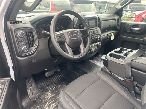 New 2026 GMC Sierra 2500 Pro image 9