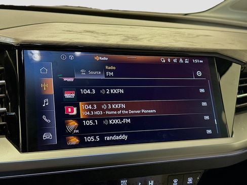 Used 2024 Audi Q4 e-tron Premium image 21