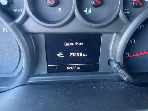 Used 2021 Chevrolet Silverado 1500 Custom image 15