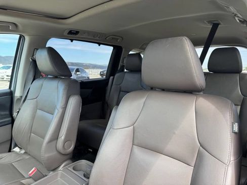 Used 2016 Honda Odyssey EX-L image 17