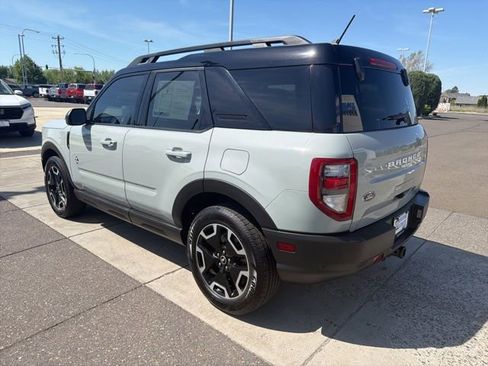 Used 2022 Ford Bronco Sport Outer Banks w/ Tech Package AWD/4WD image 6
