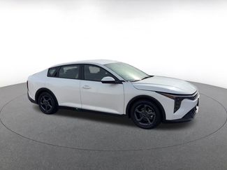Used 2025 Kia K4 FWD video 2