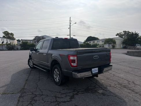 Used 2021 Ford F150 Lariat w/ Equipment Group 502A High AWD/4WD image 3