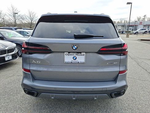 Used 2026 BMW X5 xDrive40i w/ M Sport Package image 5
