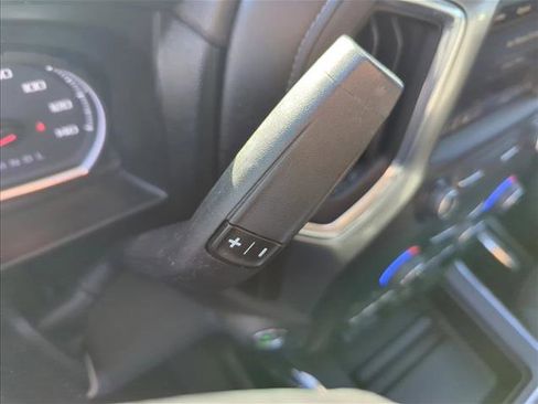 Used 2020 Chevrolet Silverado 1500 LT Trail Boss image 17