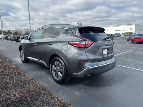Used 2018 Nissan Murano SV image 5