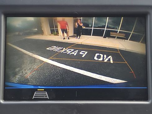 Used 2019 Chevrolet Equinox LS FWD image 24