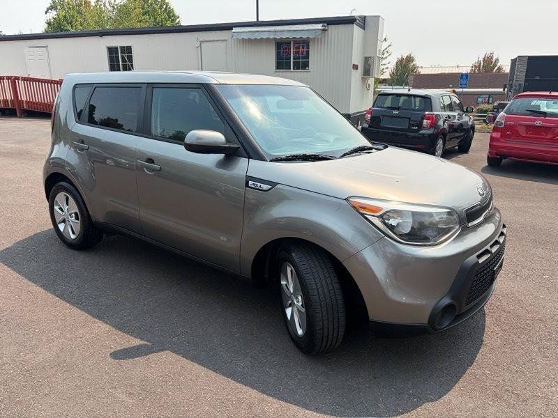 Used 2015 Kia Soul FWD image 3