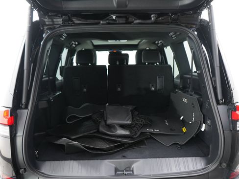 Used 2025 Lexus GX 550 w/ Accessory Package (Z1) AWD/4WD image 15