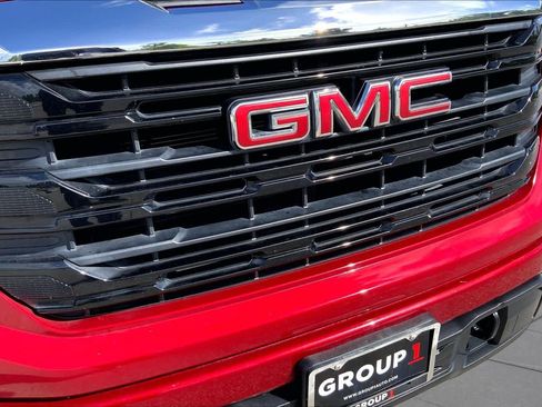 Used 2022 GMC Sierra 1500 Elevation RWD image 29