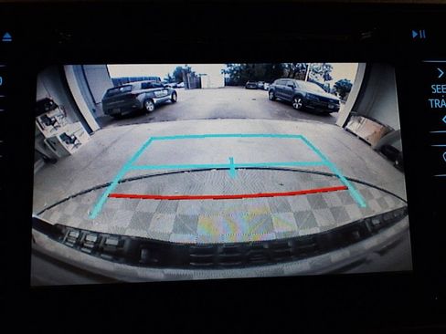 Used 2019 Toyota Tacoma TRD Off-Road image 14