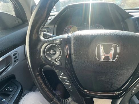 Used 2019 Honda Ridgeline RTL-E image 16