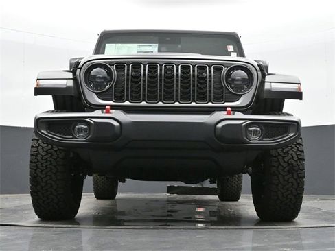 Used 2024 Jeep Wrangler Unlimited Rubicon w/ Technology Group image 41