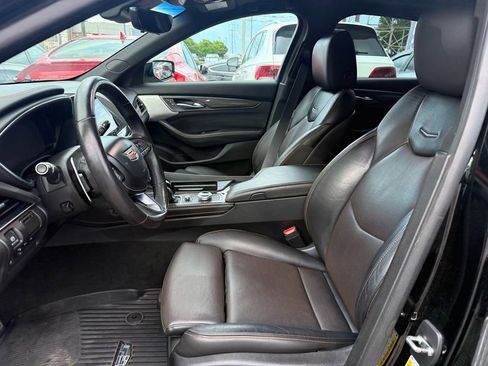 Used 2022 Cadillac CT5 V w/ Premium Package RWD image 15