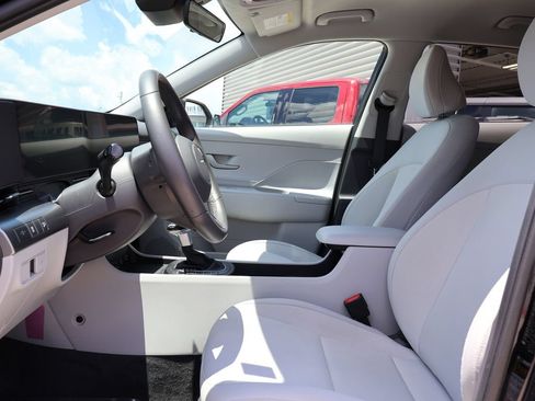 Used 2025 Hyundai Kona SEL AWD/4WD image 22