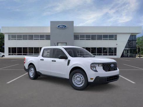 New 2026 Ford Maverick XL w/ Equipment Group 101A AWD/4WD image 7