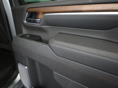 New 2026 Chevrolet Silverado 2500 High Country w/ High Country Premium Package AWD/4WD image 22