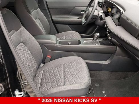 Certified 2025 Nissan Kicks SV AWD/4WD image 36