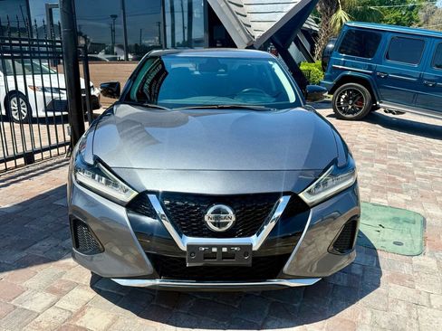 Used 2020 Nissan Maxima 3.5 SV w/ Floor Mat Group FWD image 4