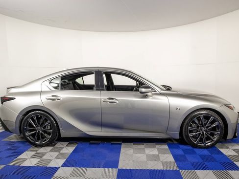 Used 2022 Lexus IS 350 F Sport image 4