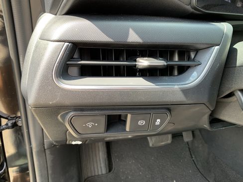 Used 2025 Kia K4 EX FWD image 12