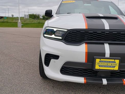 Used 2023 Dodge Durango R/T w/ Hemi Orange Plus Package AWD/4WD image 4
