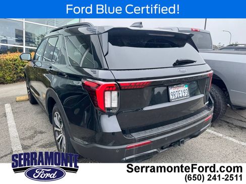 Used 2025 Ford Explorer ST-Line AWD/4WD image 4