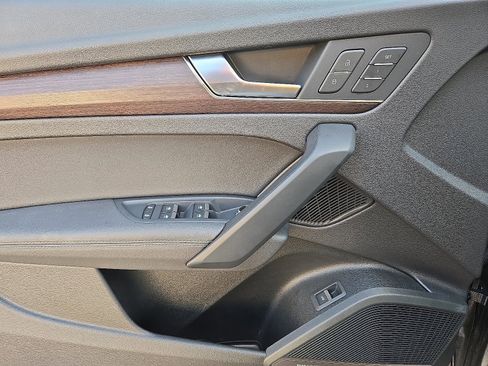 Used 2024 Audi Q5 2.0T Premium Plus image 13