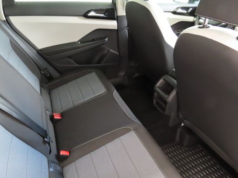 New 2025 Volkswagen Taos S image 24