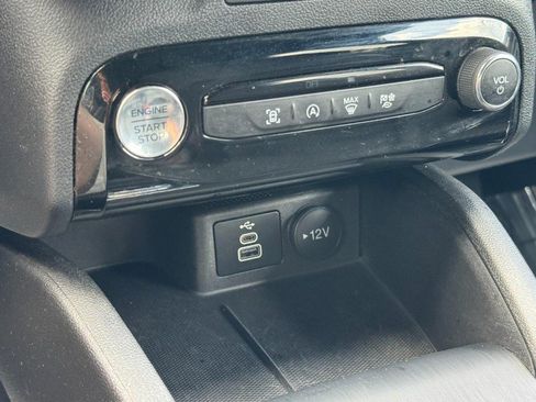 Used 2024 Ford Escape ST-Line w/ Tech Pack #1 FWD image 19