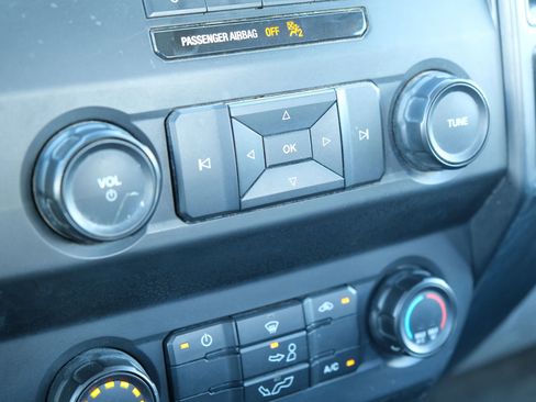 Used 2019 Ford F150 XL w/ XL Power Equipment Group image 31