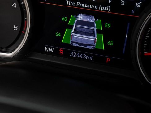 Used 2023 Chevrolet Silverado 2500 High Country image 18