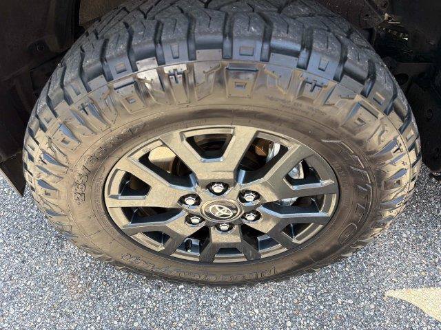 Certified 2025 Toyota 4Runner SR5 RWD image 26