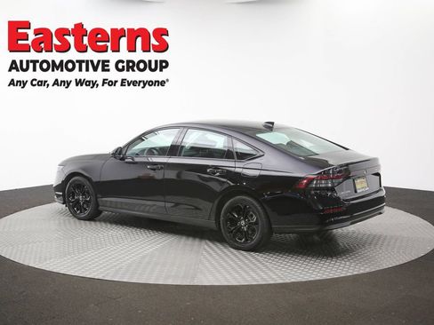 Used 2025 Honda Accord SE image 57