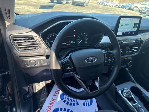 Used 2022 Ford Escape SE w/ Convenience Package image 15