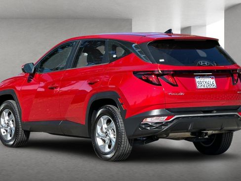 Used 2022 Hyundai Tucson SE w/ Cargo Package image 6