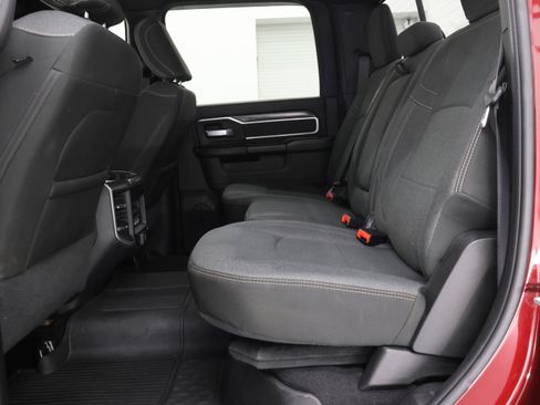 Used 2020 RAM 2500 Big Horn w/ Level 2 Equipment Group AWD/4WD image 44