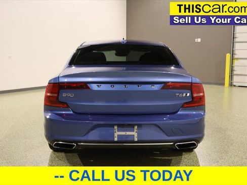 Used 2020 Volvo S90 T6 R-Design image 6