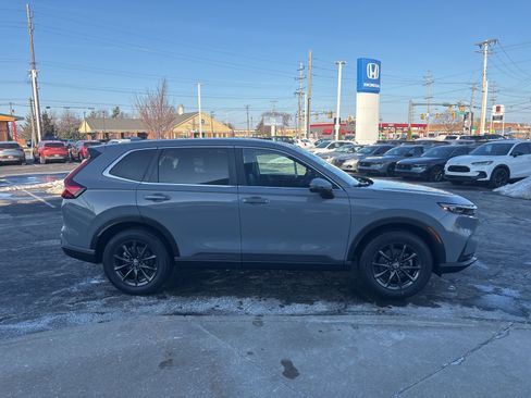 New 2026 Honda CR-V EX-L image 4