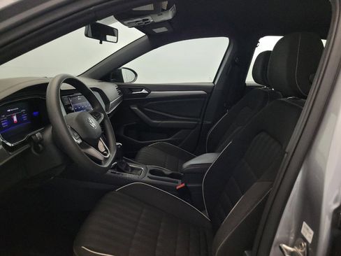 Used 2022 Volkswagen Jetta Sport FWD image 17