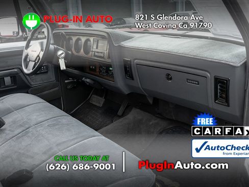 Used 1992 Dodge D/W Truck 250 image 13