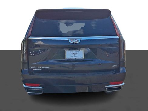 Certified 2023 Cadillac Escalade Premium Luxury w/ LPO, Floor Liner Package AWD/4WD image 5